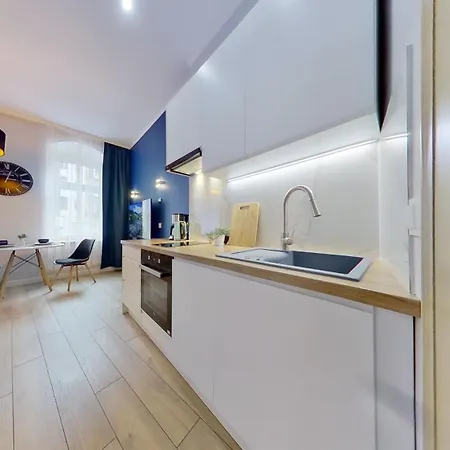 Uroczy Apartament Leczycka 7/2a
