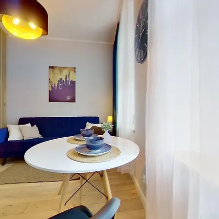 Uroczy Apartament Leczycka 7/2a Appartement *
