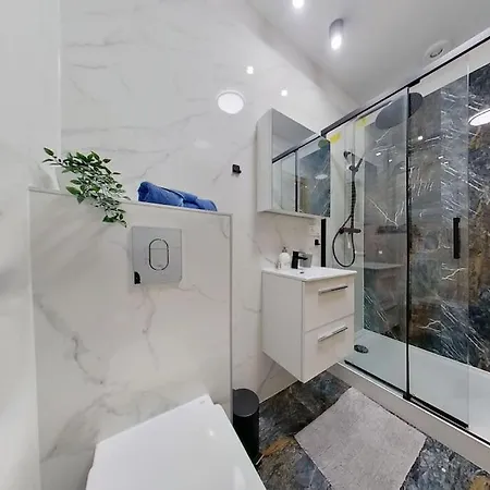 Uroczy Apartament Leczycka 7/2a Wrocław